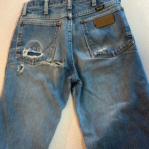 Vintage wranglers 27x36